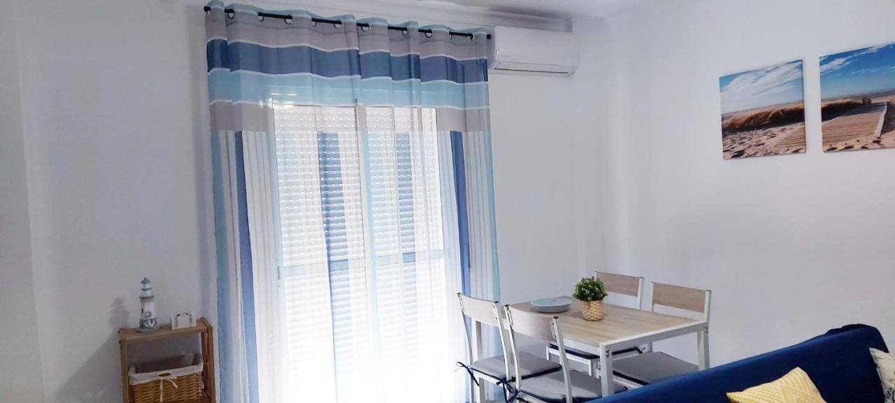 Apartment Conil Playa & Centrico, Con Aire Acond Y Wifi -solo Familias Y Parejas-