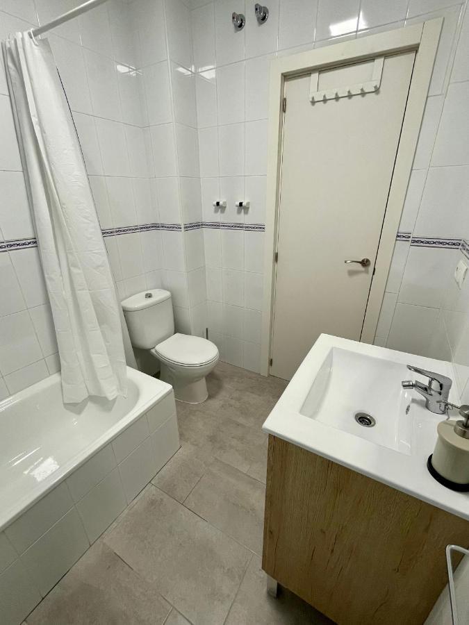 Conil Playa & Centrico, Con Aire Acond Y Wifi -solo Familias Y Parejas- Conil De La Frontera