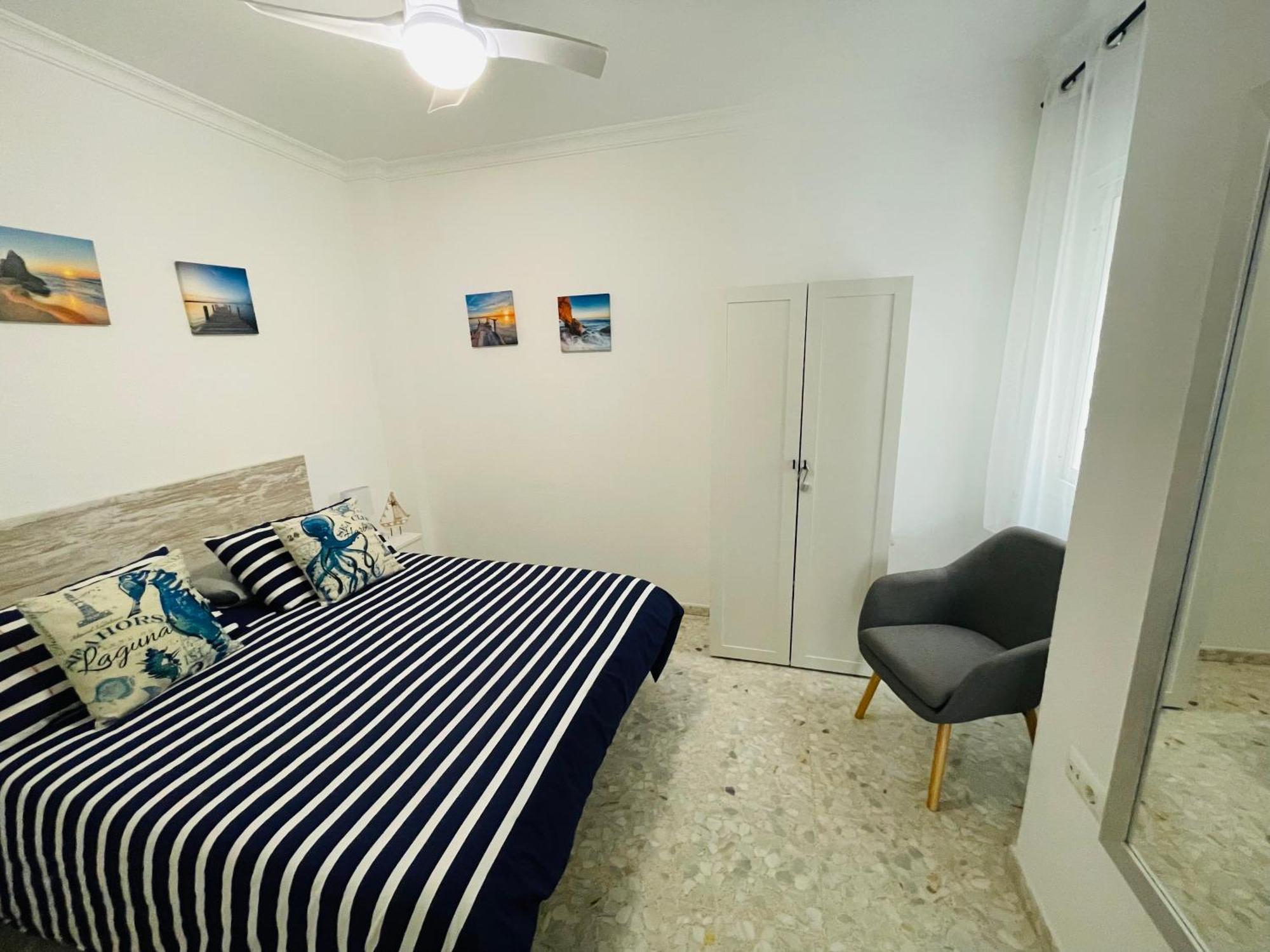 Conil Playa & Centrico, Con Aire Acond Y Wifi -solo Familias Y Parejas- Apartment Conil De La Frontera