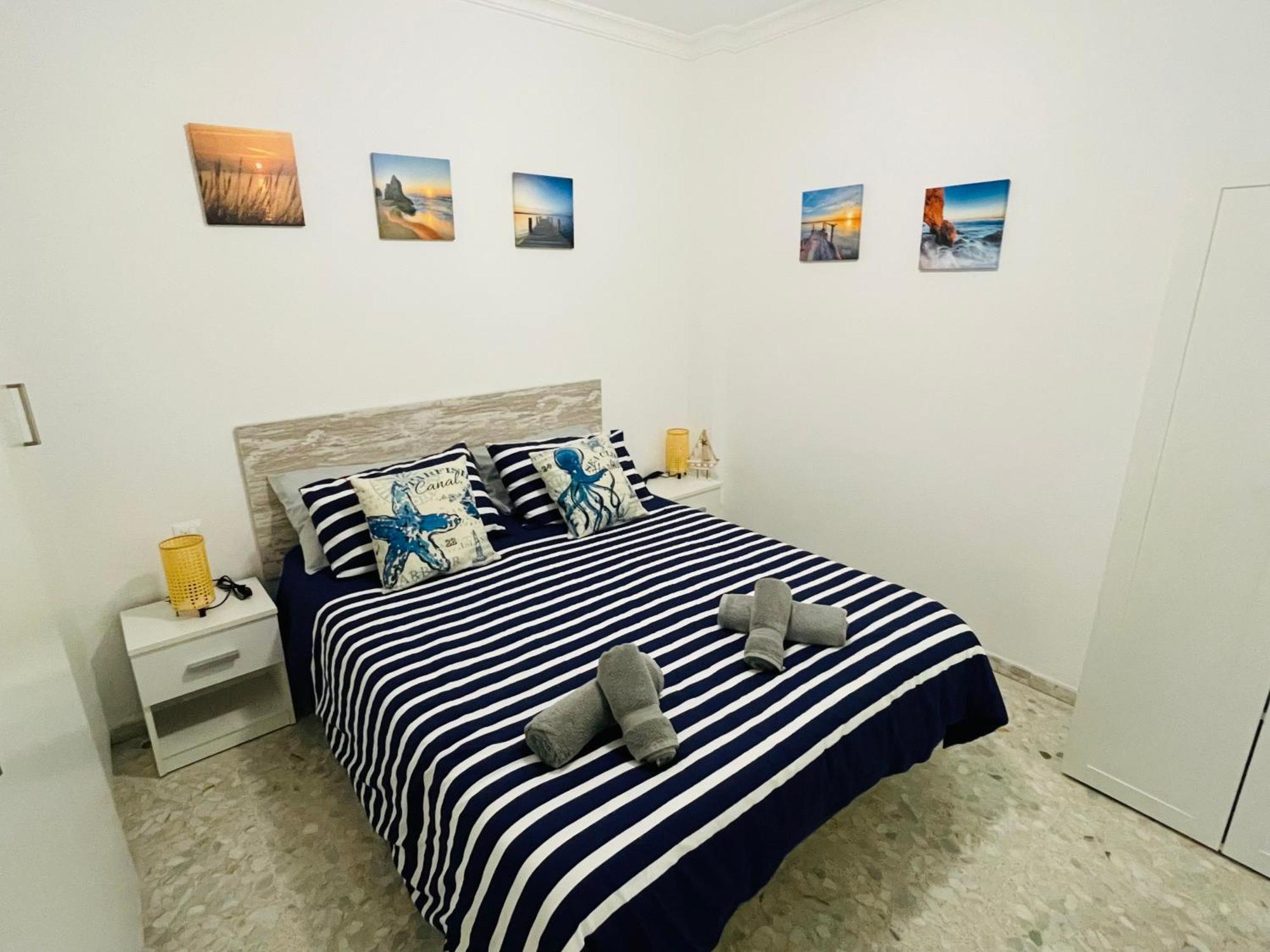 Apartament Conil Playa & Centrico, Con Aire Acond Y Wifi -solo Familias Y Parejas- *